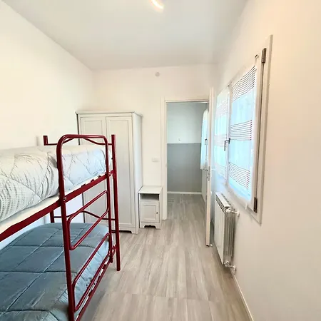 Appartamento Casa Indipendente, 500 M Dal Mare, Wifi, Free Park *