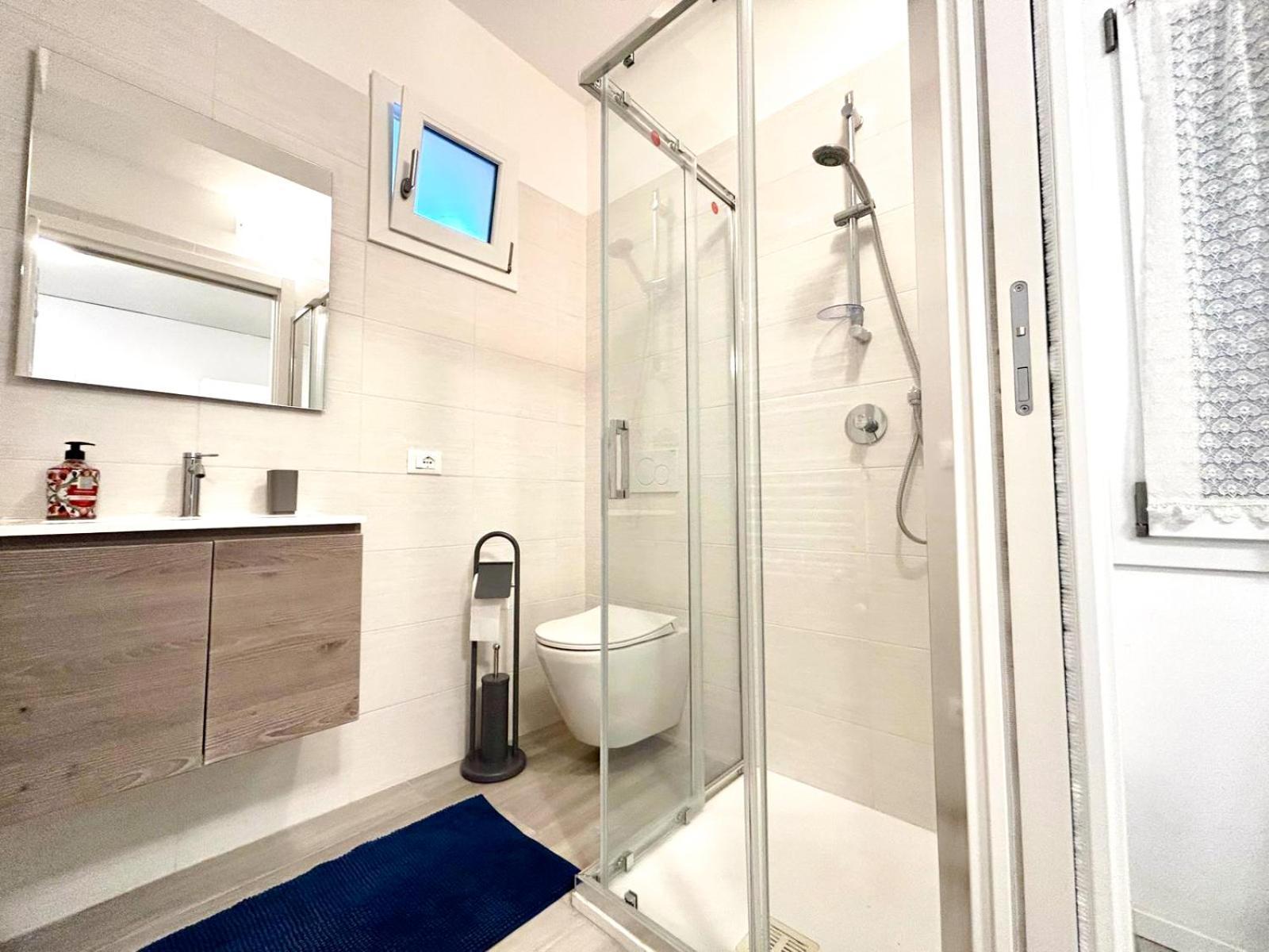 Appartamento Casa Indipendente, 500 M Dal Mare, Wifi, Free Park