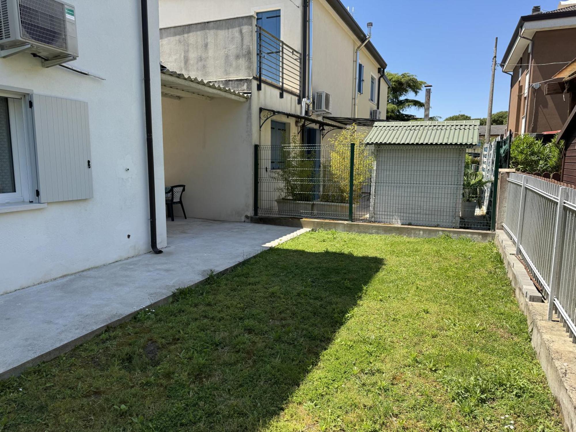 Appartamento Casa Indipendente, 500 M Dal Mare, Wifi, Free Park